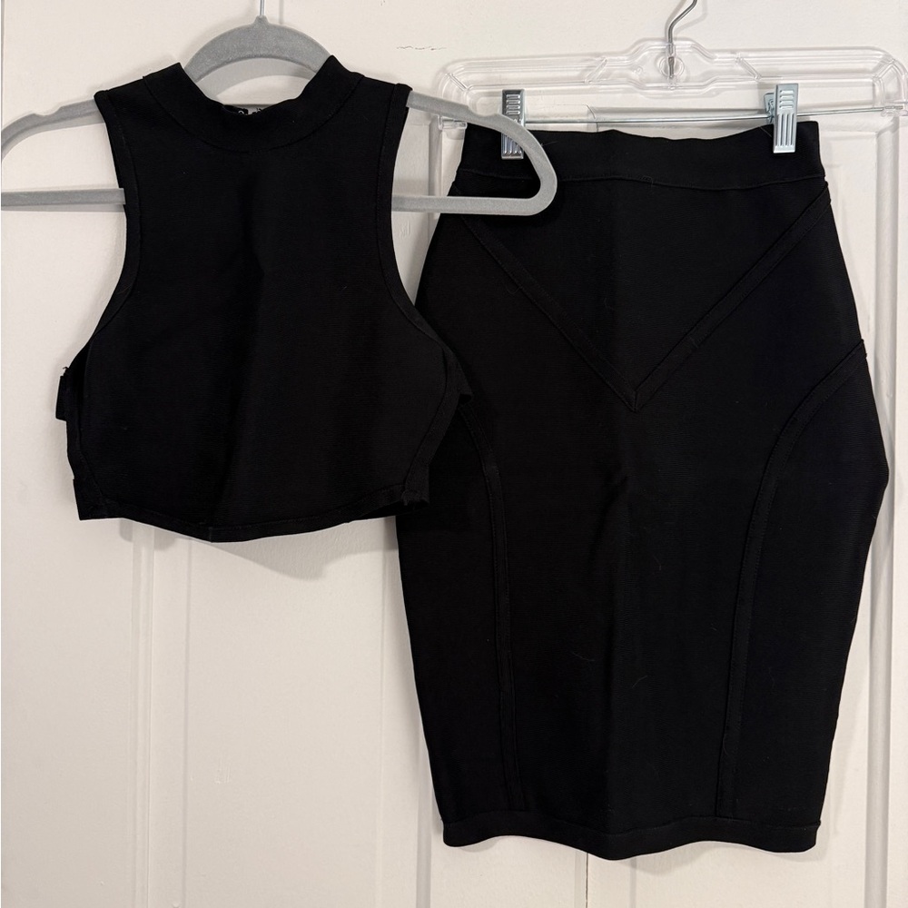 Stylish Black Women's Skirt Set